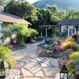 Stone slabs in the garden – useful advice for the design in the landscape style