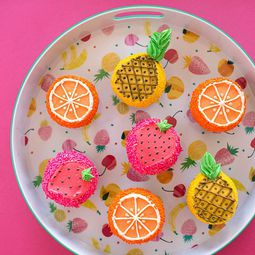 Summer Party Decoration – Three refreshing and colorful themes