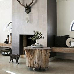 Table tree trunk – great art piece in the living room