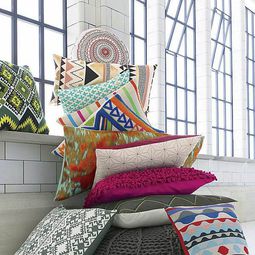Throw for more creativity in interior design