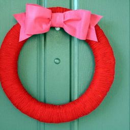 Tinker 10 Cool Valentine's Day wreaths itself