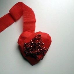 Valentine surprise- beautiful heart made of paper