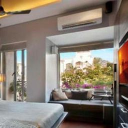 Wooden floor laid – the flooring in modern bedroom