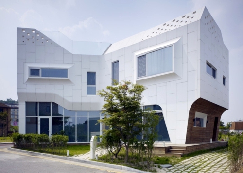 Attractive white designer house located in South Korea