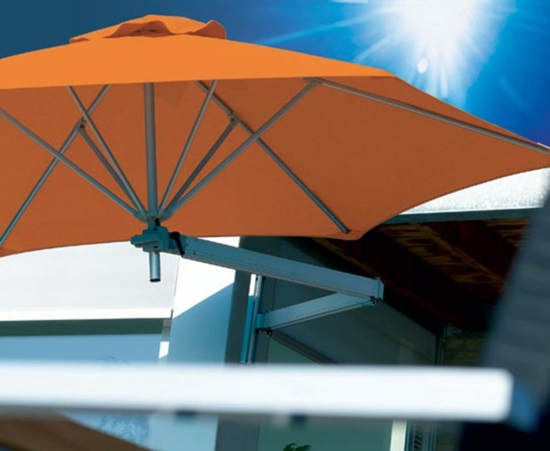 Balcony design – enjoy the summer days in the shade