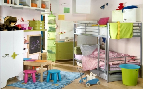 Beautiful metal bunk bed in the nursery of Letti Cosatto