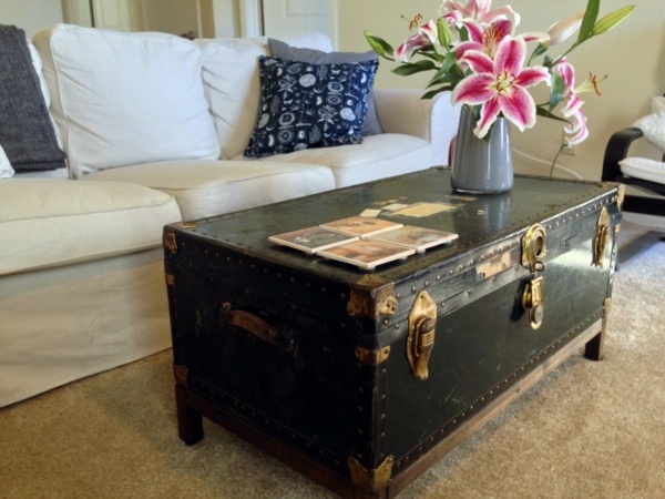 Build coffee table itself – DIY ideas for crafters