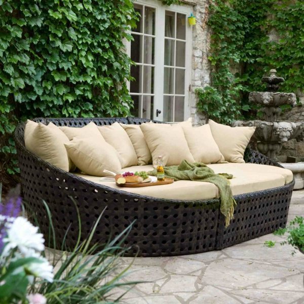 Cheap garden furniture outdoors – Renovating your garden furniture low