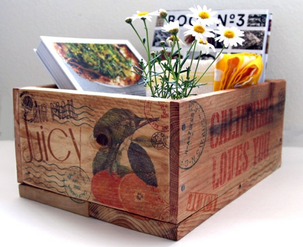DIY wooden box and storage box from Euro pallets