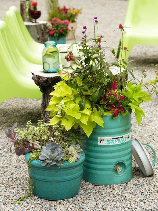 Funny flower box ideas – from old unusable materials