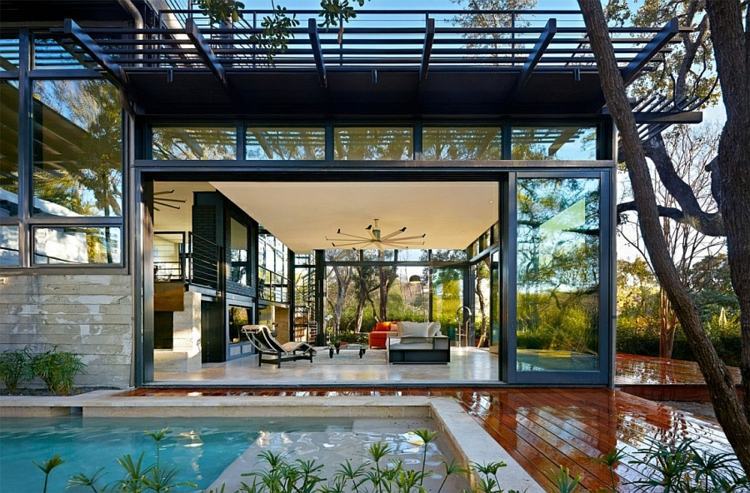 Green Lantern residence in Texas – a great example of sustainable architecture