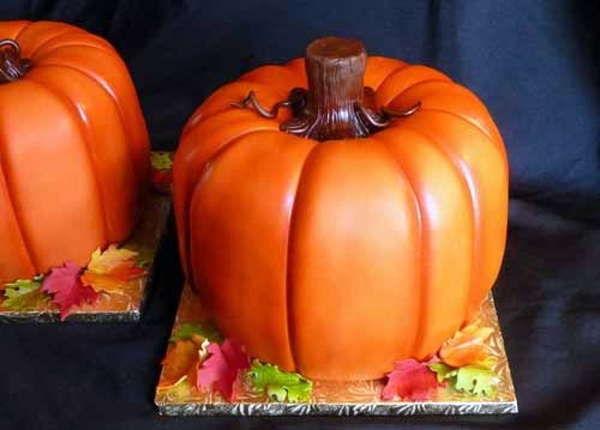Halloween Party Ideas – great cakes in pumpkin shape