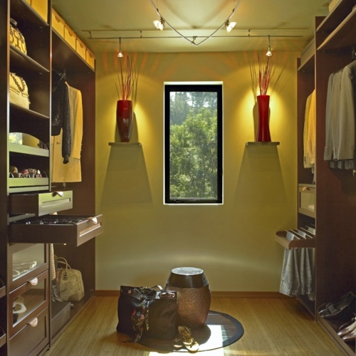 Interior design ideas for a beautifully designed closet