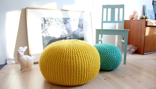 Knitted and crocheted decoration for DIY