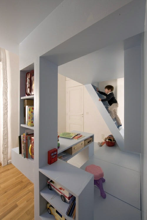 Minimalist Kids Room Design by H2O Architects