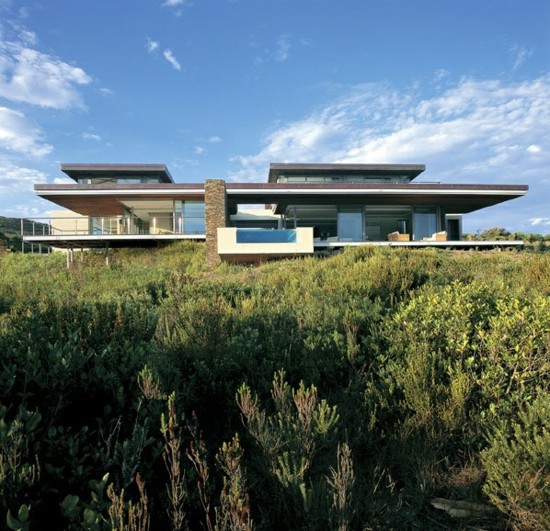Modern house residence located in the Western Cape Province of SAOTA
