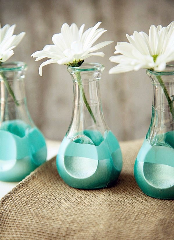 Original DIY vases – perfect for a beautiful bouquet