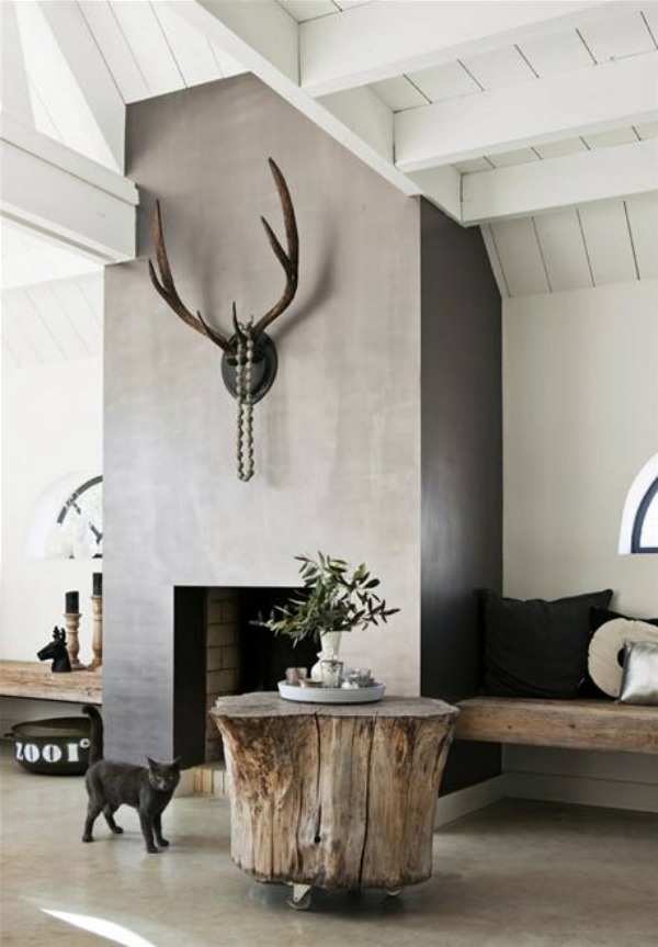 Table tree trunk – great art piece in the living room