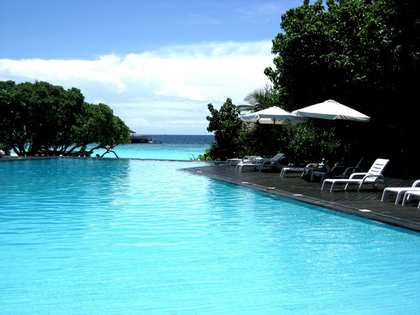 The most beautiful endless pool of water – fantastic resorts