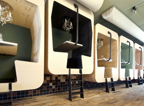 Wood dining – Stand Design Il Treno of Tjep – inspired by old train compartment