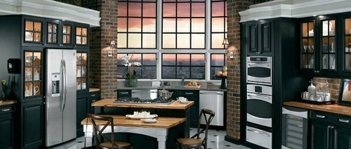10 elegant, attractive kitchens with original equipment