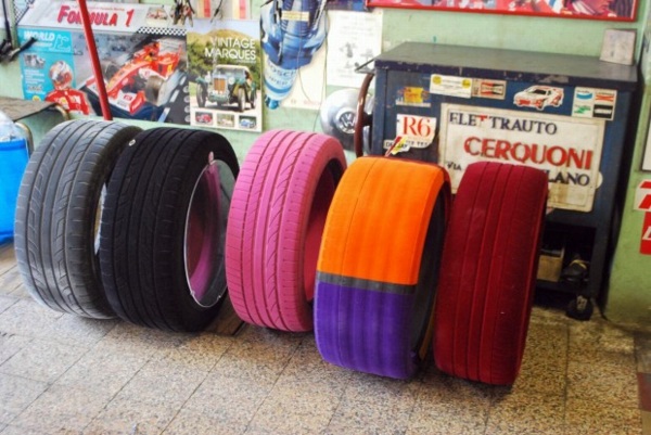 Designer coffee table by Tavomatico - how to make a stylish piece of furniture from old tires? Designer coffee table by Tavomatico - how to make a stylish piece of furniture from old tires?