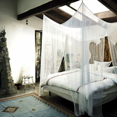 33 amazing white canopy bed design for your bedroom