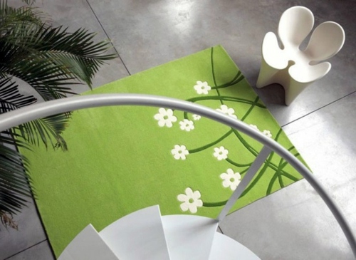 Attractive rugs for living room and children's rugs