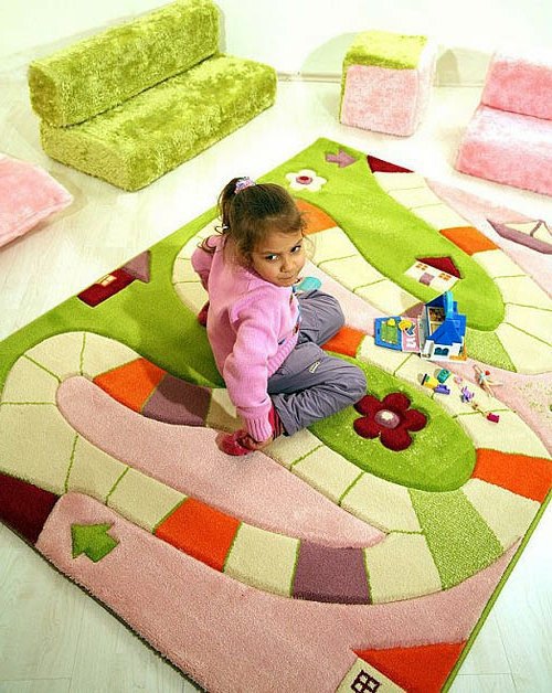 Attractive rugs for living room and children's rugs