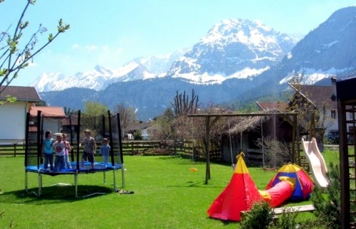 Children's playground in the backyard - handy for you, fantastic for your children