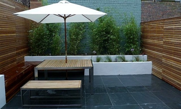 Patio blinds - a secure privacy in the open air Patio blinds - a secure privacy in the open air