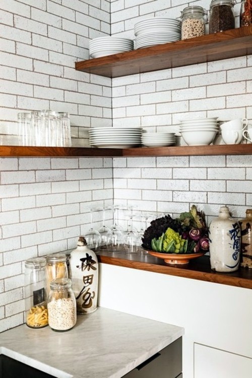Open kitchen shelves make professional