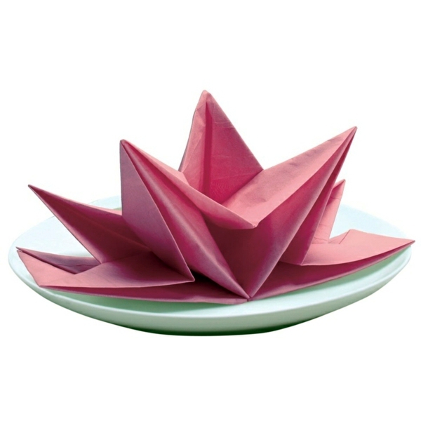 Paper napkin folding instructions - create festive Tischedeko