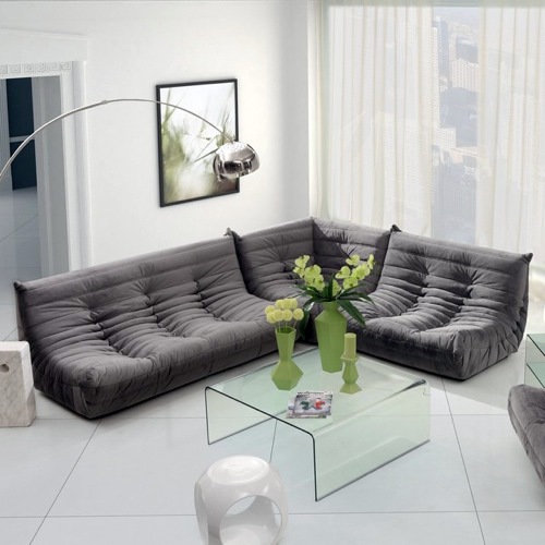 A practical sofa that brings together all your friends A practical sofa that brings together all your friends