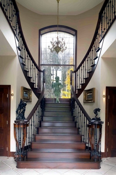 Special Dream Homes of Quebec. Halls entries