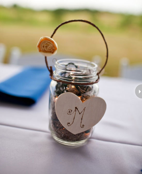 Lighting in the garden - romantic summer evenings by candlelight