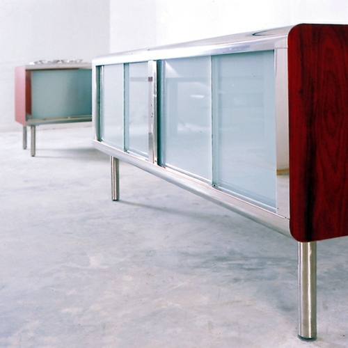Helsinki cuisine of Desalto and curved kitchen modules of Nola Star