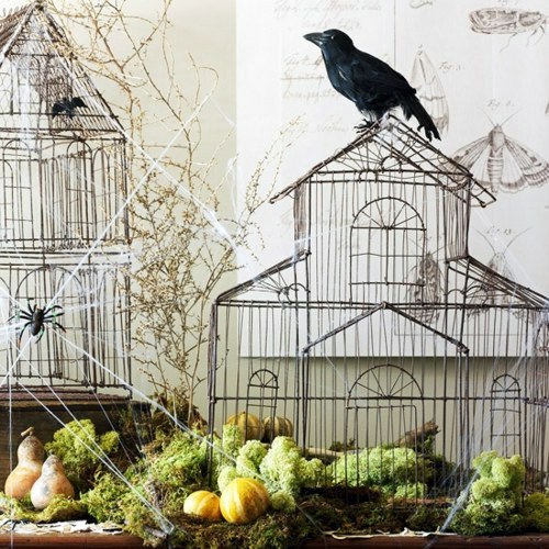 Ghostly Halloween decorating ideas to do it yourself