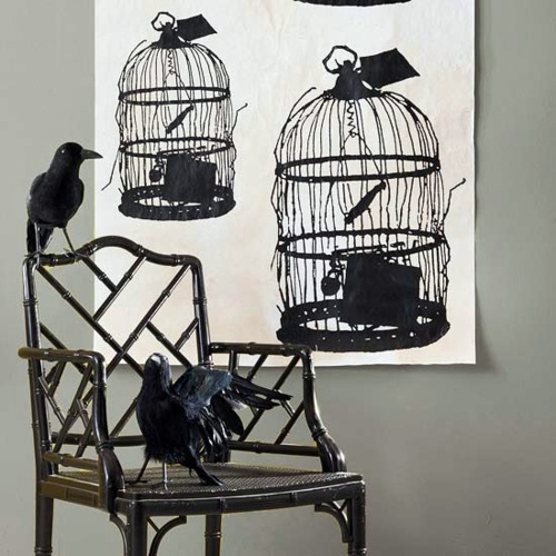 Ghostly Halloween decorating ideas to do it yourself
