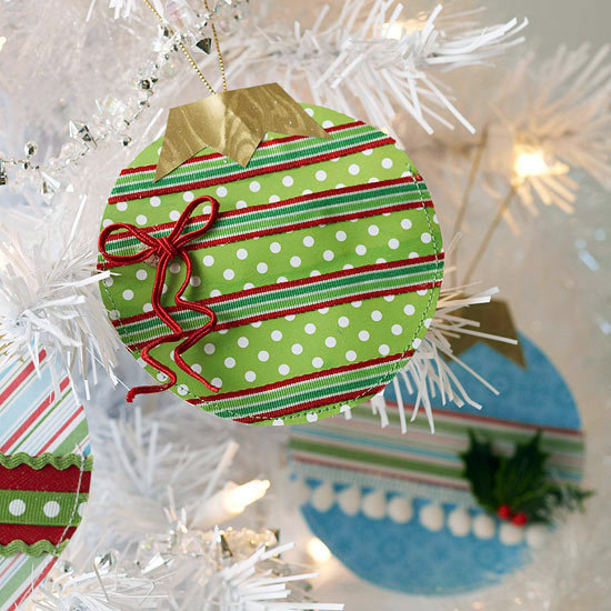 Christmas decoration made of paper - 18 cool creations for Yourself