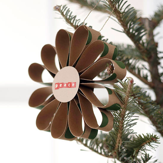 Christmas decoration made of paper - 18 cool creations for Yourself