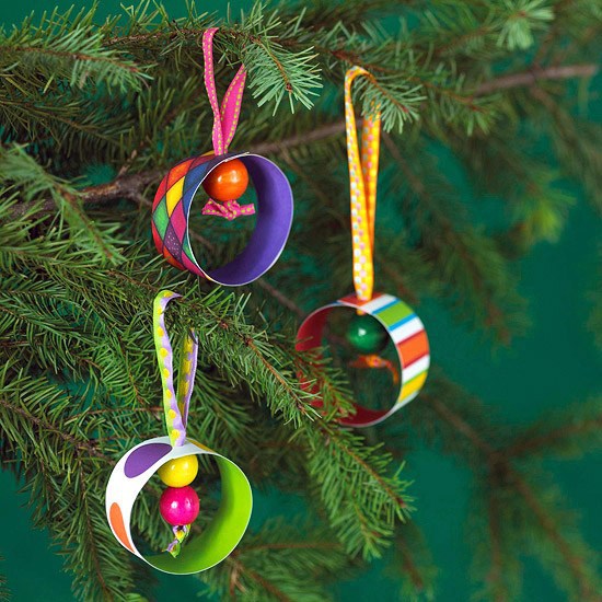 Christmas decoration made of paper - 18 cool creations for Yourself