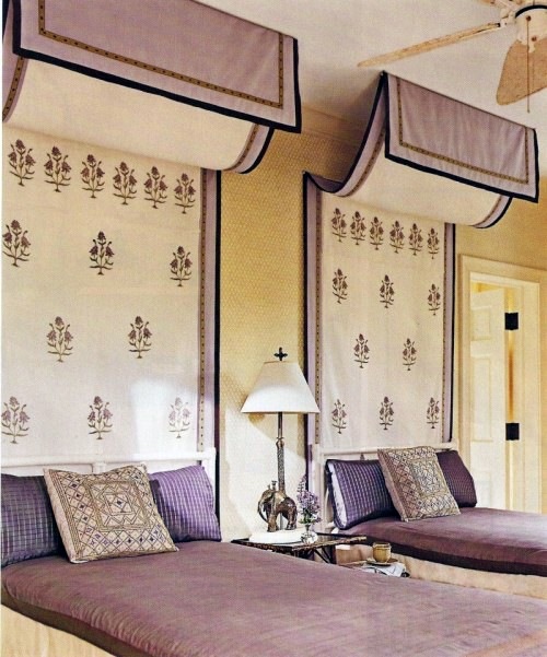 23 stylish and extravagant idea for a canopy bed in the bedroom