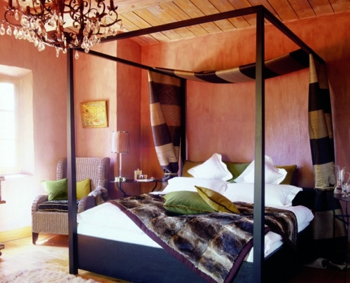 23 stylish and extravagant idea for a canopy bed in the bedroom