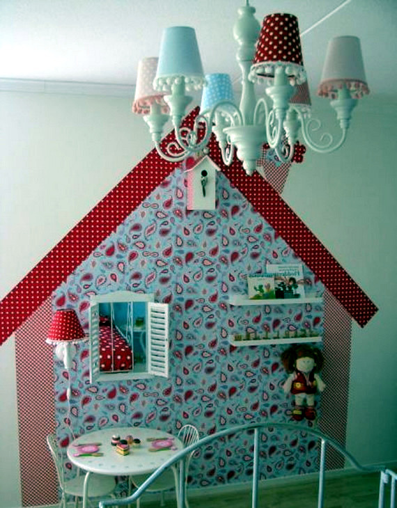 Sweet colors and wall decoration in the nursery and baby room Sweet colors and wall decoration in the nursery and baby room