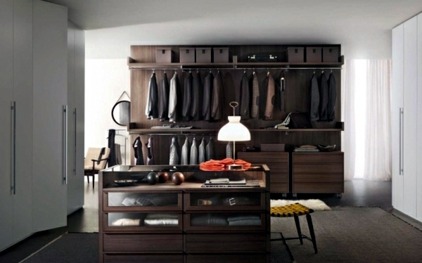 Walk-in closet plan - 50 Dressing chic furnishings