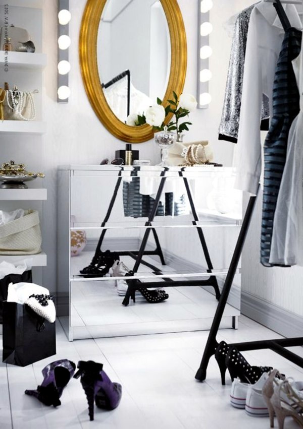 Walk-in closet plan - 50 Dressing chic furnishings