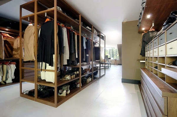 Walk-in closet plan - 50 Dressing chic furnishings