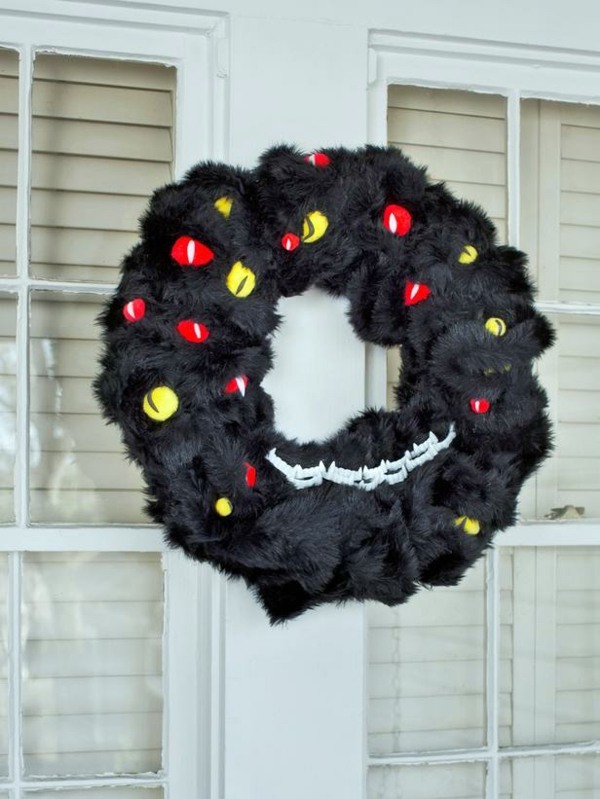 Cool Craft Ideas for Halloween Wreath