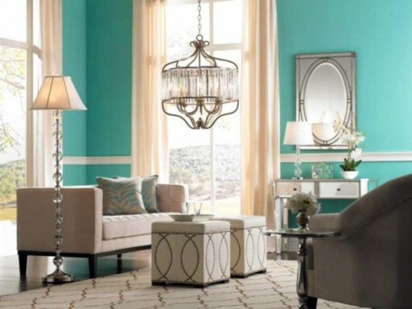 Pastel tones as wall colors soften the ambience at home